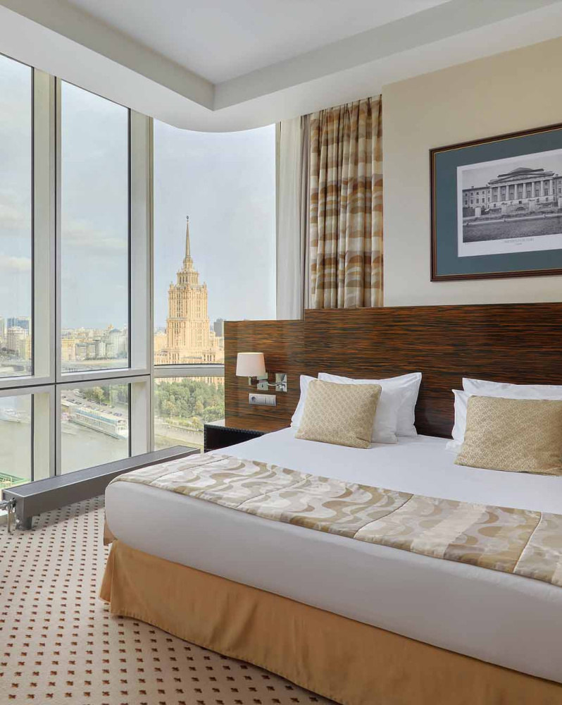 Романтические выходные в Клубном корпусе